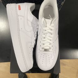 Nike x Supreme Air Force 1 Low “Supreme White”