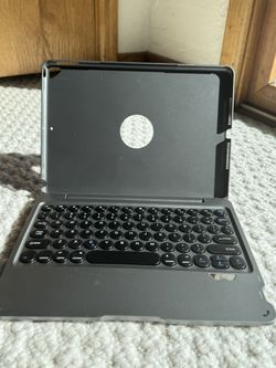 iPad case with keyboard