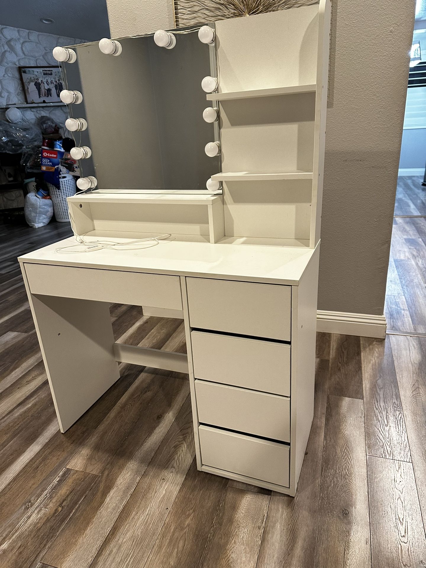 Makeup Vanity