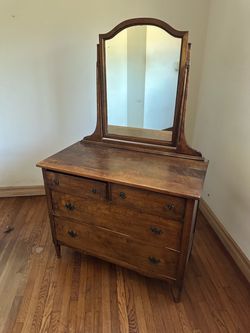 Dresser & Nightstand
