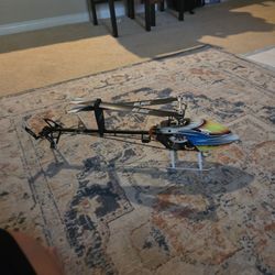 BLADE CFX 300 RC HELICOPTER 