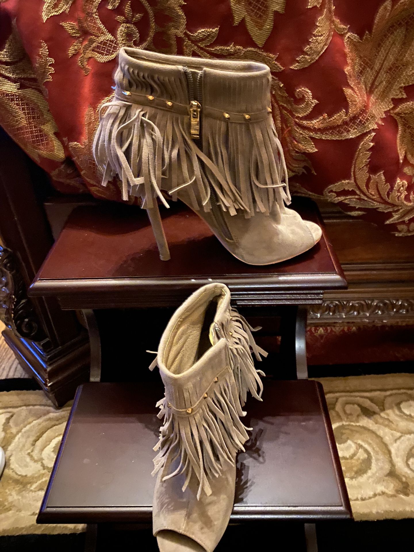 Redkiss Fringe Stiletto