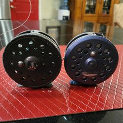 2 Fly Fishing Reels 1 TC and 1 Shakespeare Alpha  2529v Made In Japan  