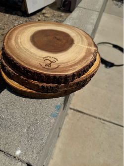 Wood display stands flat