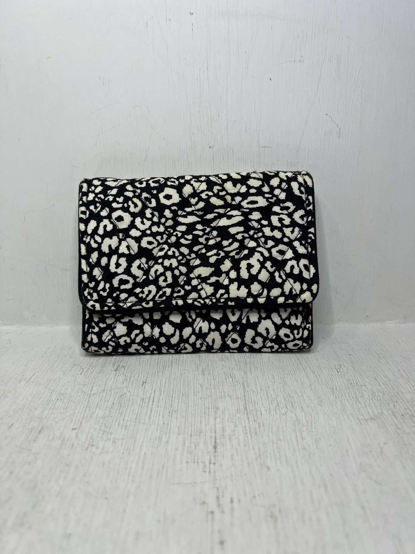 Vera Bradley Tri-Fold Wallet Camocat Black & White Cheetah Print