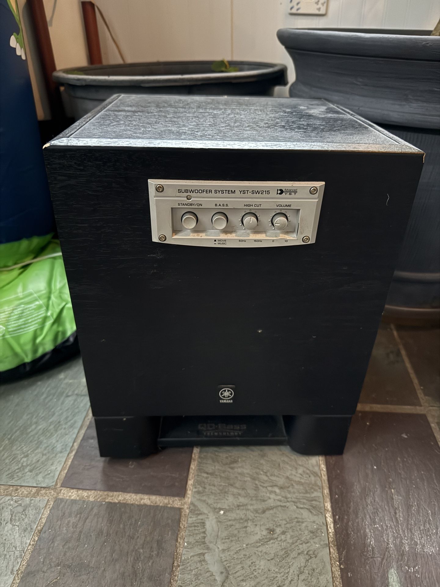 Yamaha Powered Subwoofer