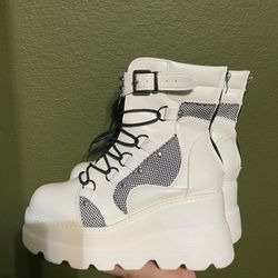 Rave Boots 