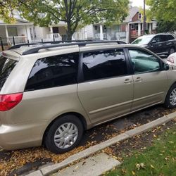 2006 Toyota Sienna