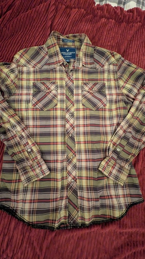 American Eagle Outfitters Plaid Shirt 