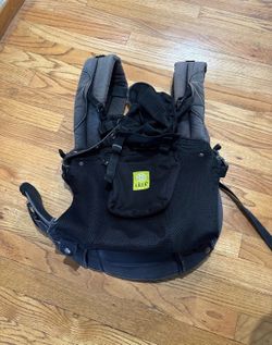 Lillebaby carrier