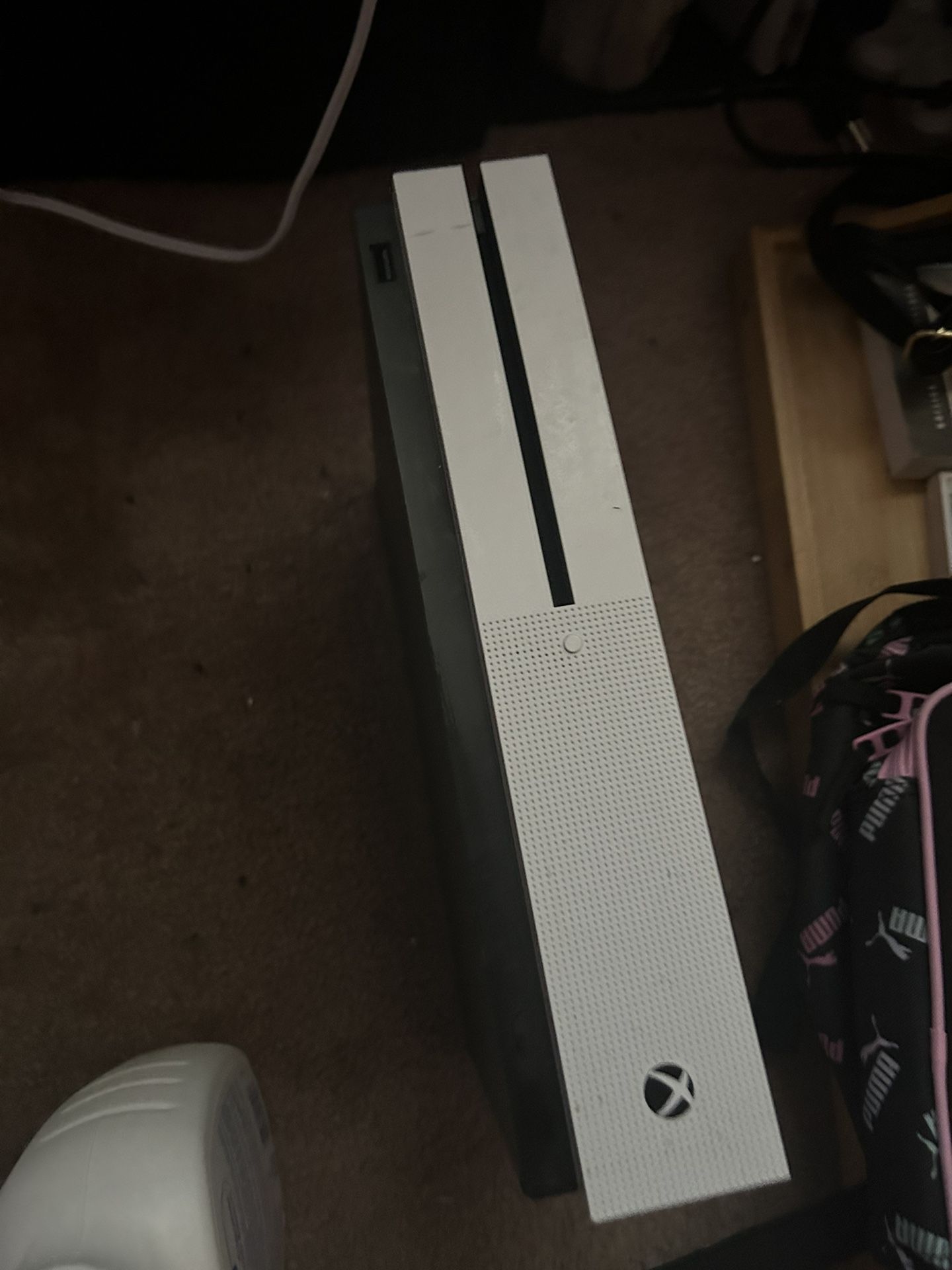 Xbox One S