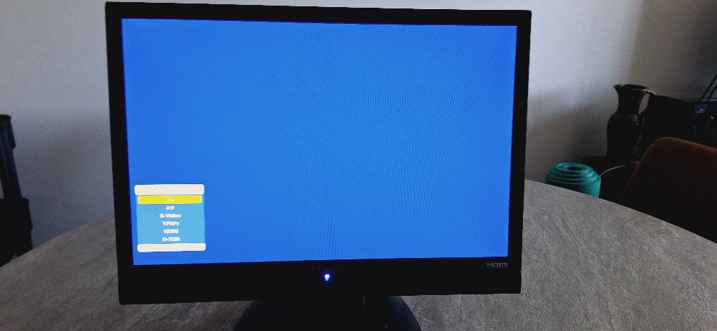 19" LCD TV