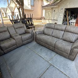 2 Modern Recliners Couch Set 