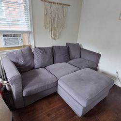 🛋️ Comfy Gray Sectional Sofa with Chaise – Great Condition