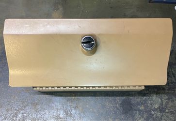 1986 Ford Bronco II or Ranger Glovebox