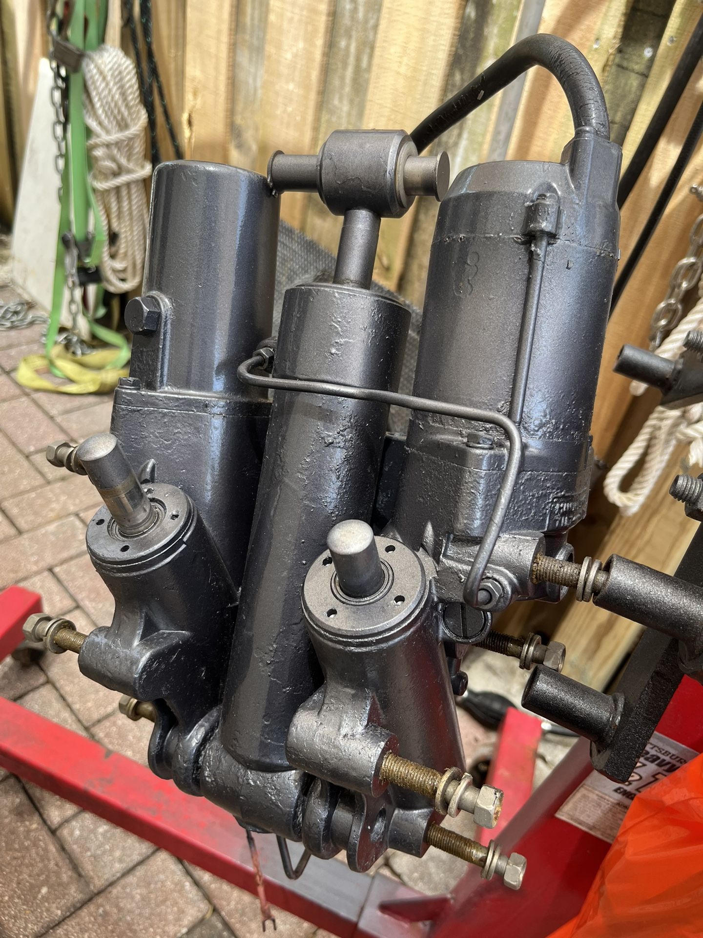 Yamaha 225-250 Trim And Tilt