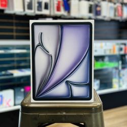 iPad Air 13in M2 Chip (Latest Model) 