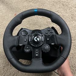 Logitech G923 Racing Wheel And Pedals 