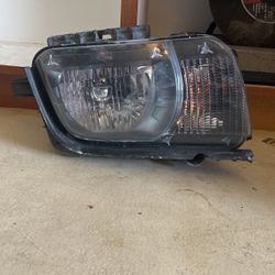 5th Gen Camaro Passenger Headlight 