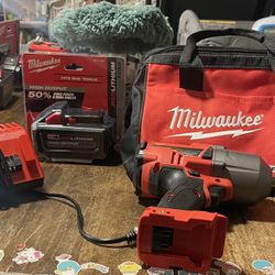 Brand New Milwaukee Impact Wrench Kit Includes impact wrench charger bag battery 6.0 For $350.00 Cash Only Pick Up Only