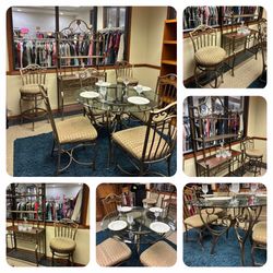 Beautiful 8pc dining set for only $249.99