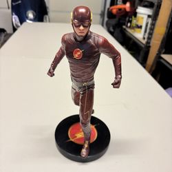 DC Collectibles The Flash Statue