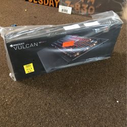 Roccat Vulcan RGB Mechanical Gaming Keyboard Brand New In Sealed Package