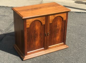 Mid Century entrance Cabinet