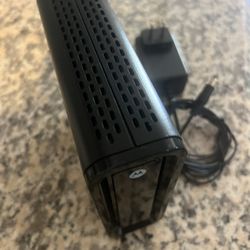 Motorola SURFboard Model: SB6121 Modem