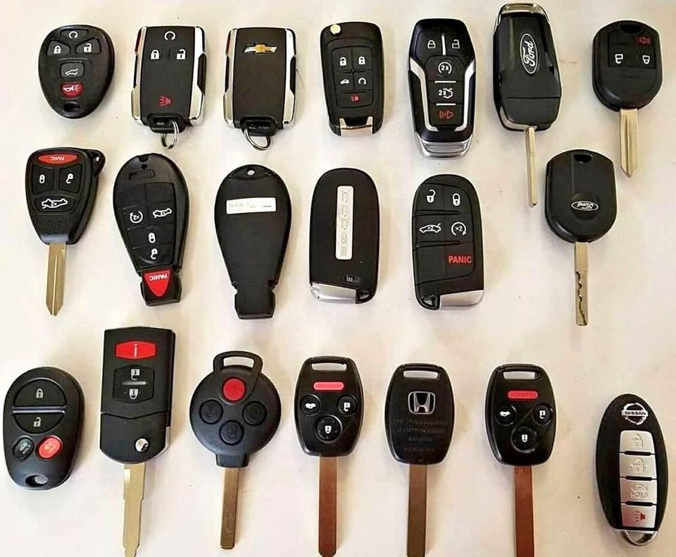 Car Key's, Remotes And Key Fobs 🔑 