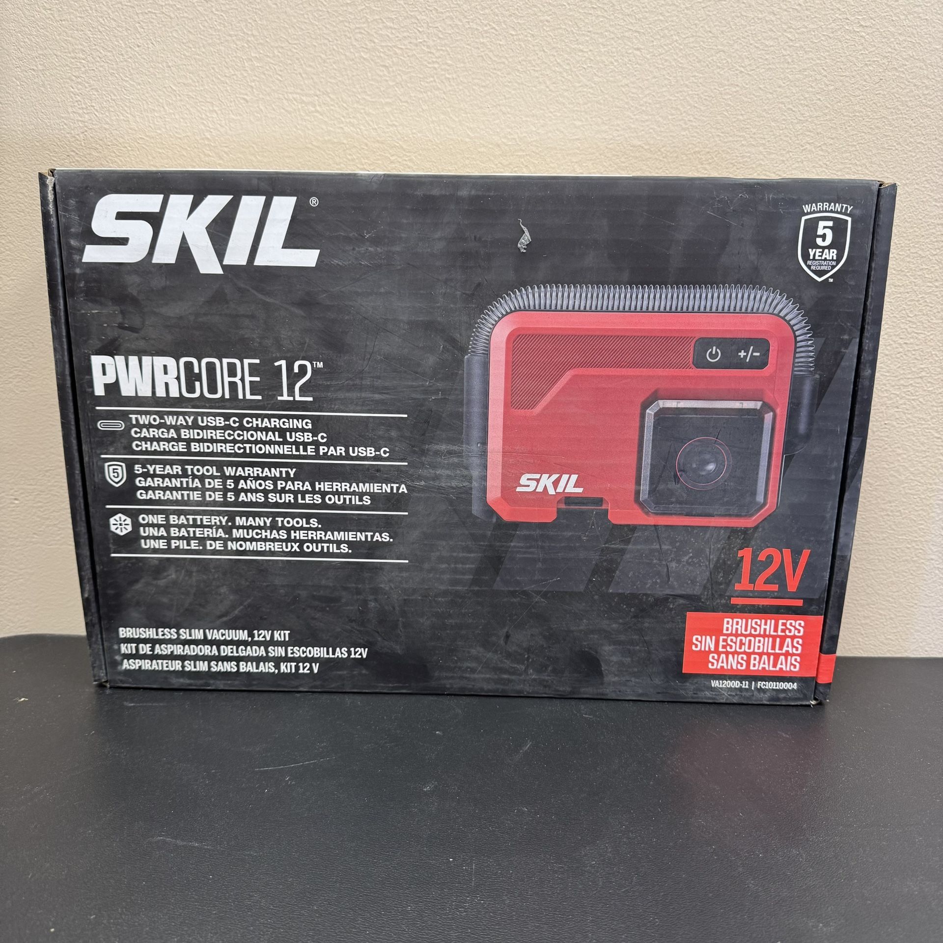 Skil Vacuum 12V Kit with 2.0Ah Battery