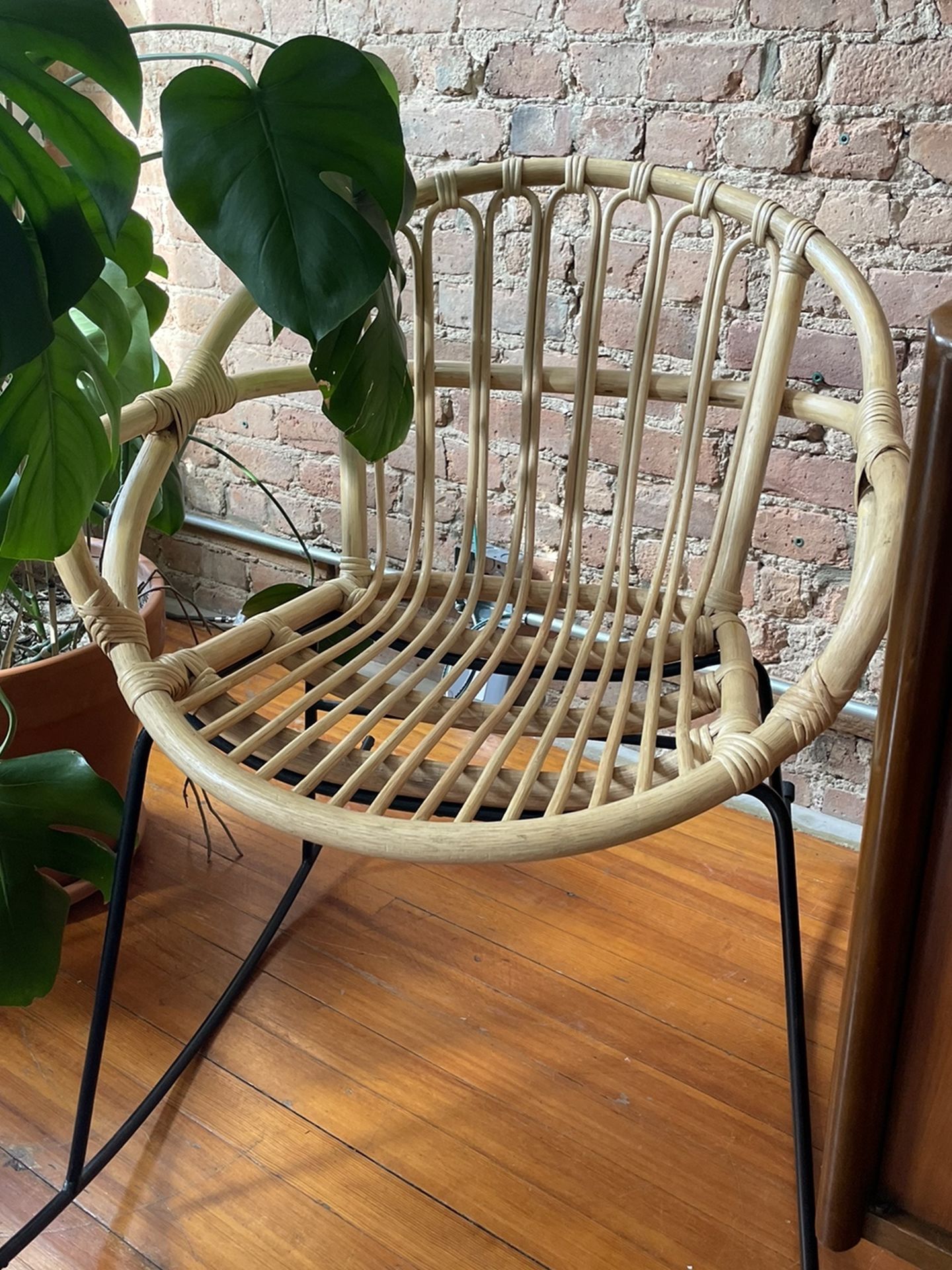 Rocking Wicker Chair Boho style