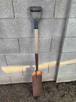 Trench Shovel 
