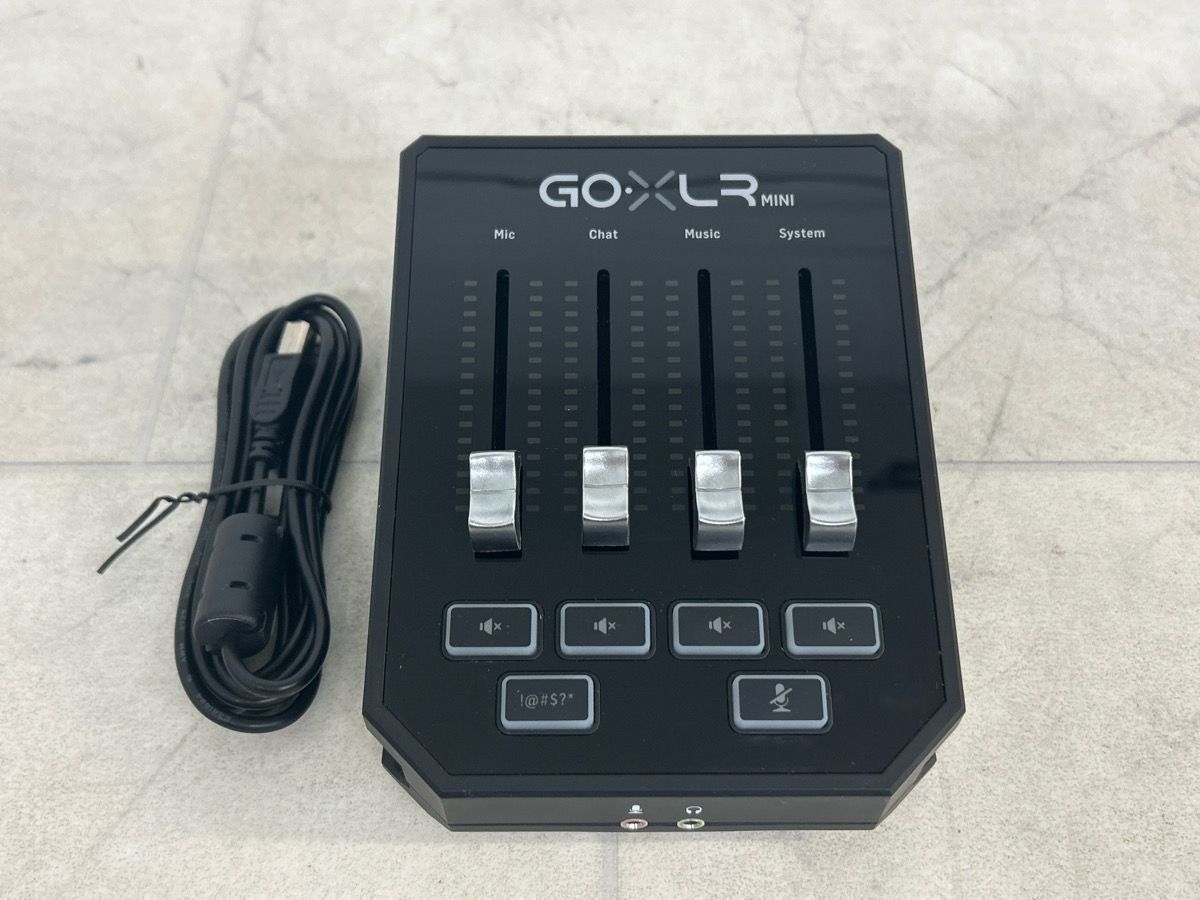 TC Helicon GoXLR Mini USB Streaming Mixer with USB/Audio Interface (PO1019213)