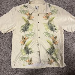 Men’s Hawaiian shirt