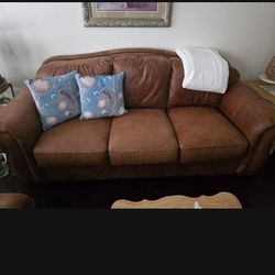 Leather Couch And Loveseat 
