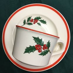 Vintage Christmas Holly Teacup And Saucer 