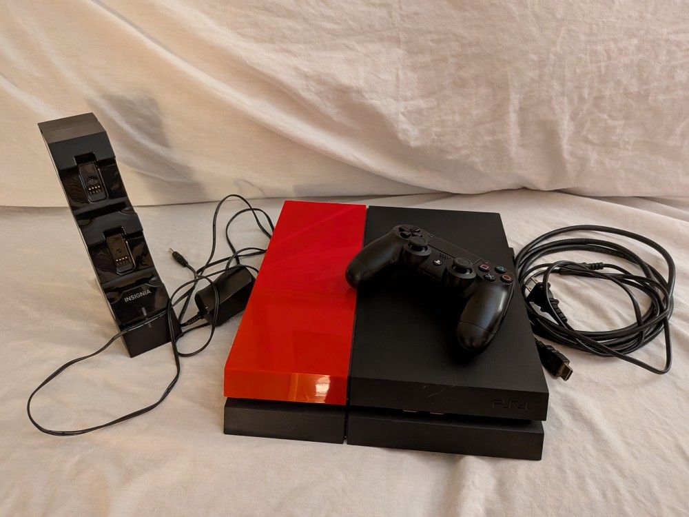 PS4 W/Custom Faceplate