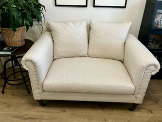 Pottery Barn Fionah Loveseat