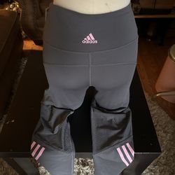 Beautiful New  Ladies Adidas Active Ware