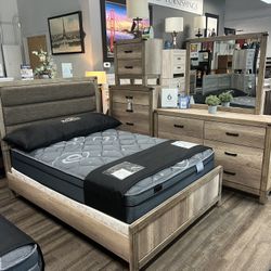 4-piece Full/Queen bedroom Set Special 