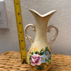 JARRONES ANTIGUOS DE PORCELANA FILETEADA DIFERENTES MODELOS C/U