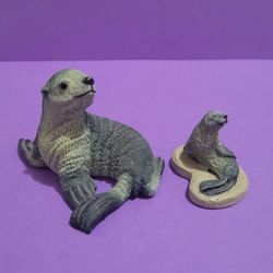 Land & Sea Collectables Nature Series Miniature Seal Figurine Set Of 2
