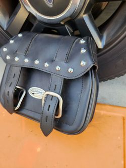 Saddlemen bag