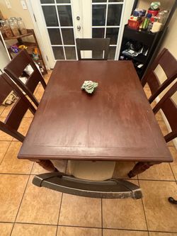 Dinning table with 6 chairs