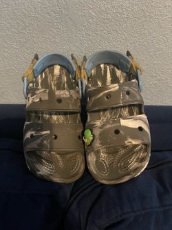 Boys crocs