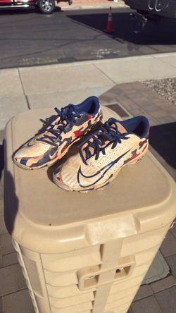 Nike Vapor Baseball Cleats Size 8