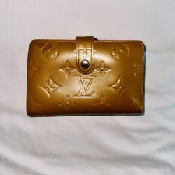 LOUIS VUITTON Noisette Monogram Vernis Portefeuille Viennois Wallet