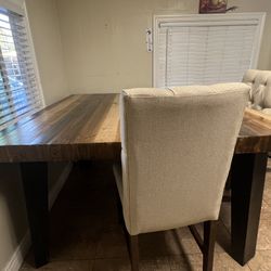 Dinning Table With 4 Chairs