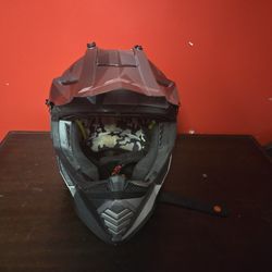 L52 Dirk Bike Helmet